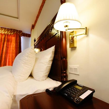 Viridi Hotels Islamabad Zewnętrze zdjęcie